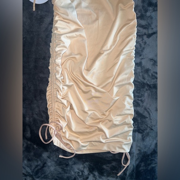 Princess Polly Maeve Mini Dress in Beige Size 2 New with tag - Picture 12 of 15